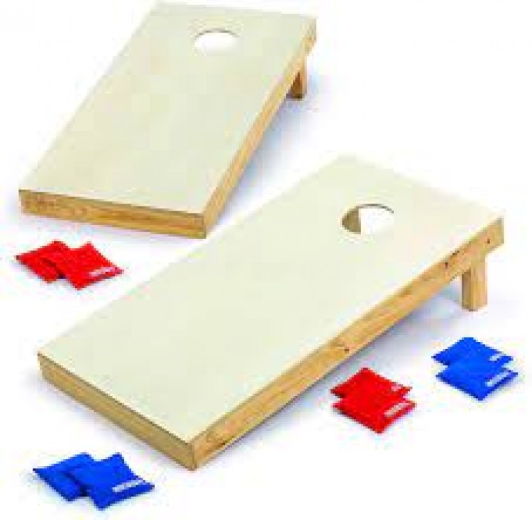 Corn Hole Toss